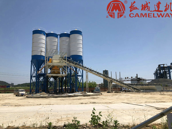 環保型hzs180混凝土攪拌站